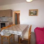With Parking Space - Krk - 21728 Njivice
