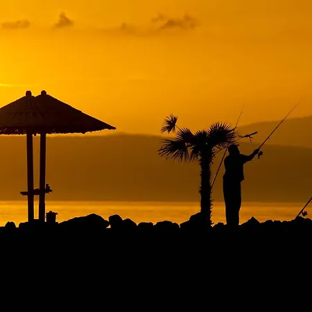 Διαμέρισμα With Parking Space Njivice, Krk - 21728 Njivice