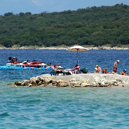 With Parking Space - Krk - 21728 Apartmán