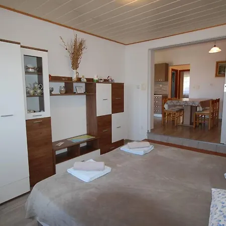With A Parking Space Njivice, Krk - 21728 Apartment *