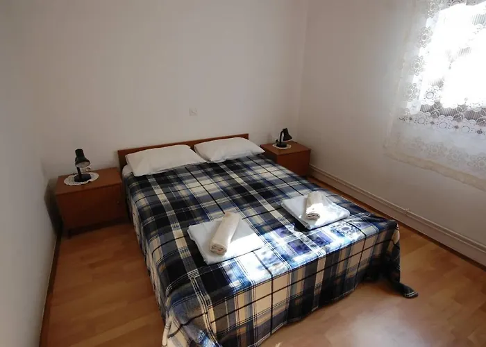 Apartmán With Parking Space - Krk - 21728