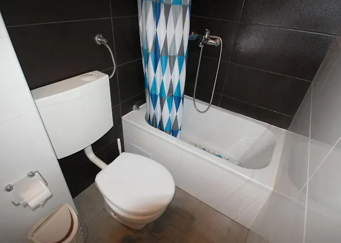 With Parking Space - Krk - 21728 * Njivice