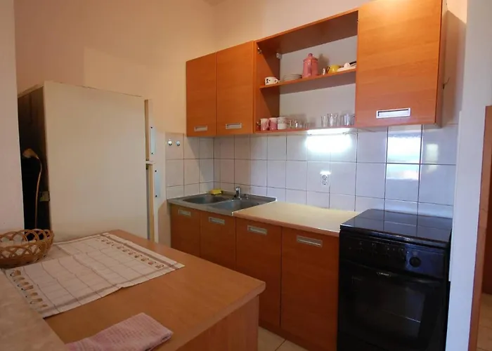 With Parking Space - Krk - 21728 Apartmán