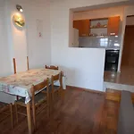 With Parking Space - Krk - 21728 Apartmán Njivice